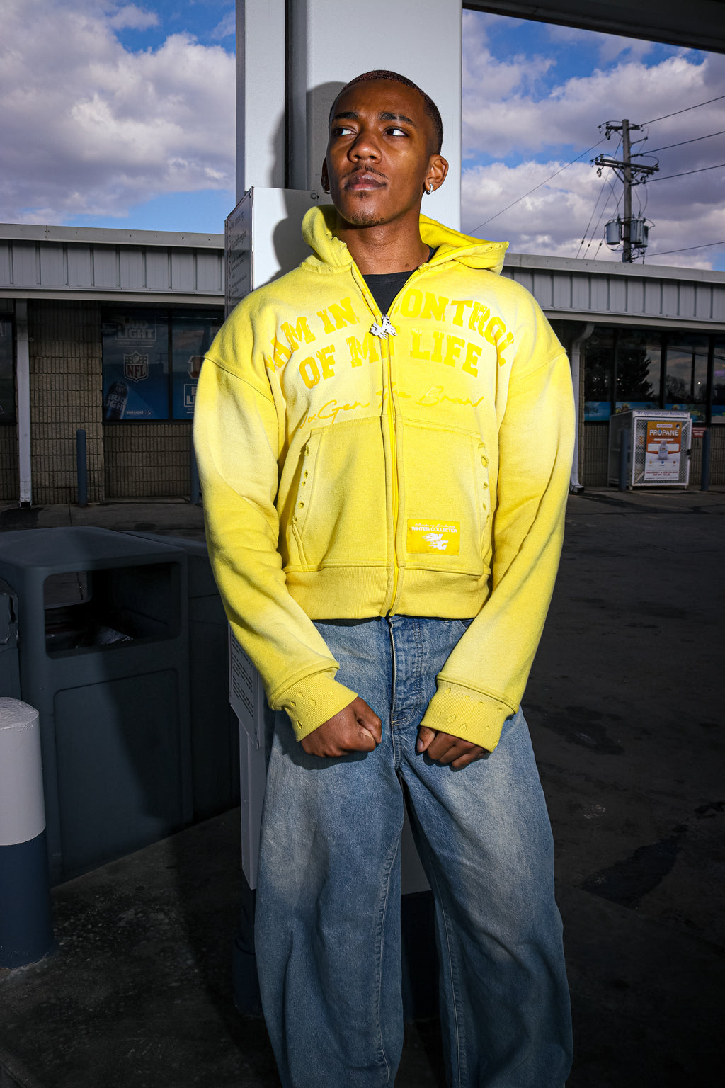 IN CONTROL DISTRESS HOODIE (YELLOW)